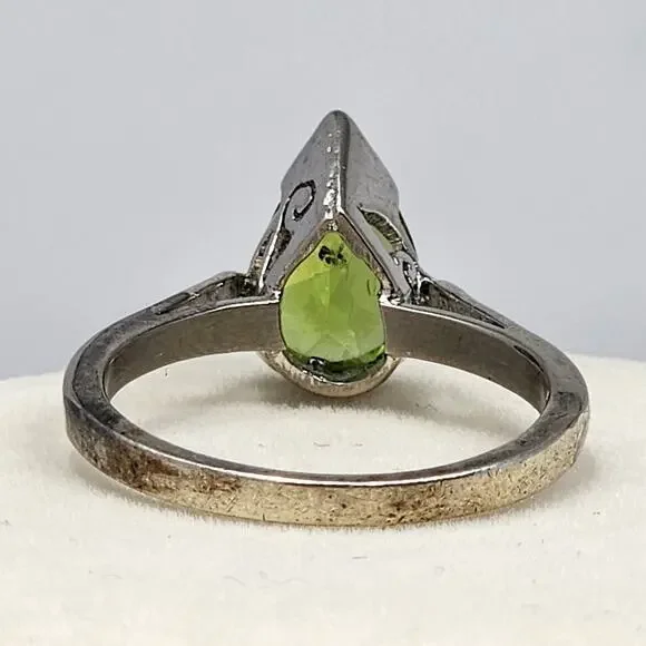 Antique Sterling Silver Green Peridot Size 9.25 Ring - Picture 5 of 8